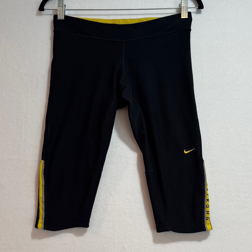 Nike women’s small Black and Yellow compression capri biking shorts